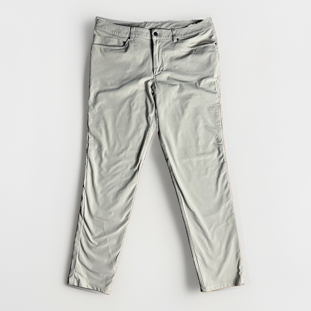 Lululemon Commission Slim Fit Pant Tan Khaki LM5ADAS Mens 36x32 Warpstreme Chino